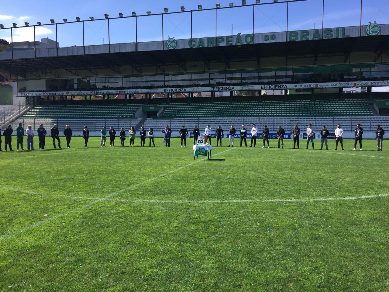 Juventude se despede de Zico