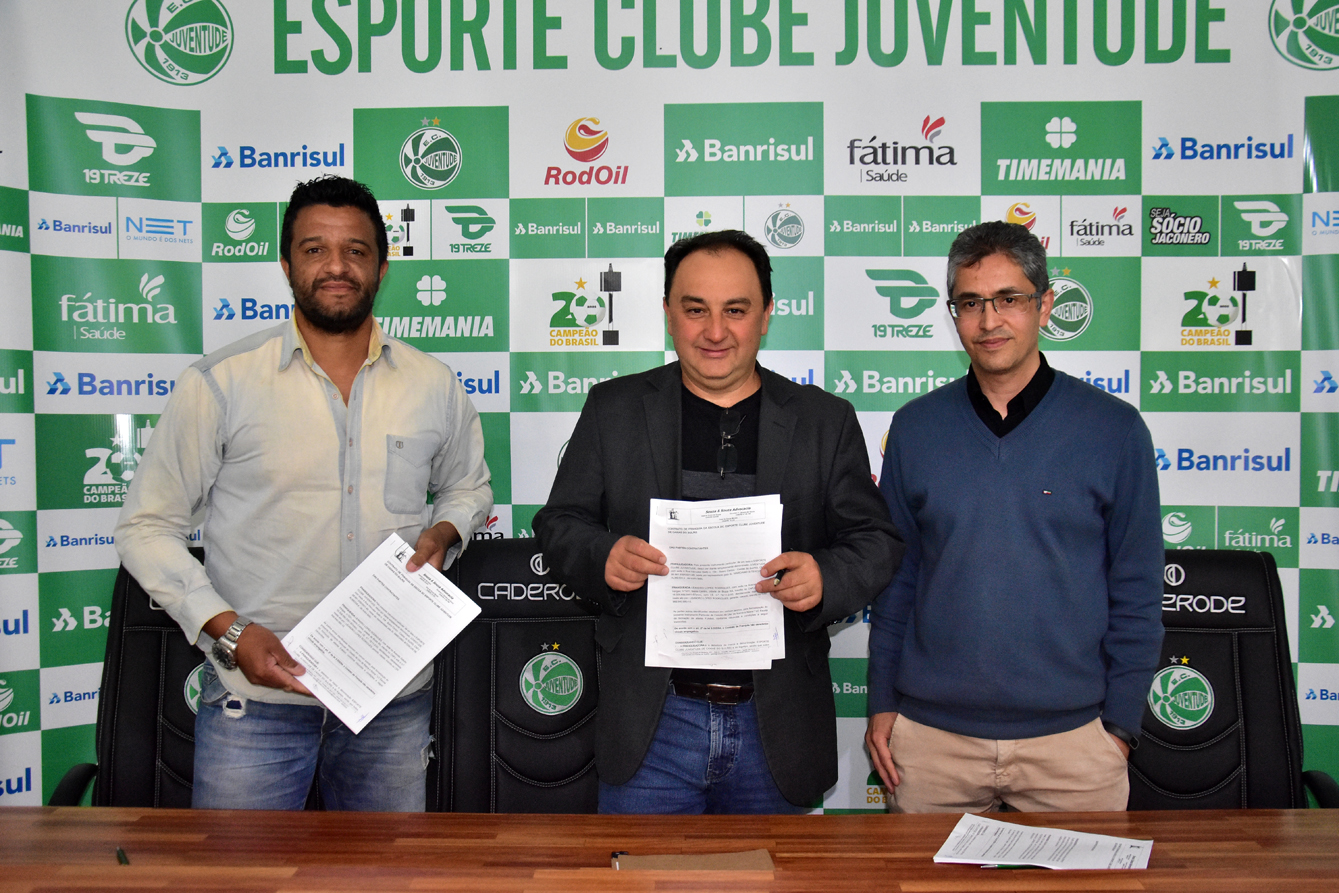 Juventude abre nova franquia da Escola de Futebol em Butiá